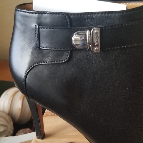 Coach leather ankle boots - Picture 3 of 5